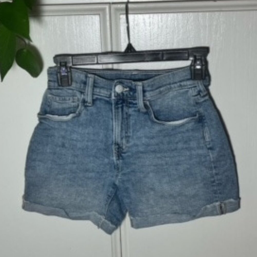 Old Navy Girls Size 14 Light Wash Adjustable Waist Cuffed Jean Shorts
